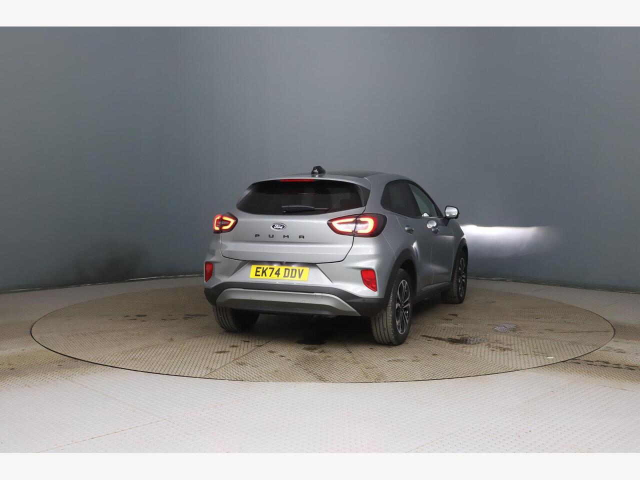 Ford Puma EK74DDV