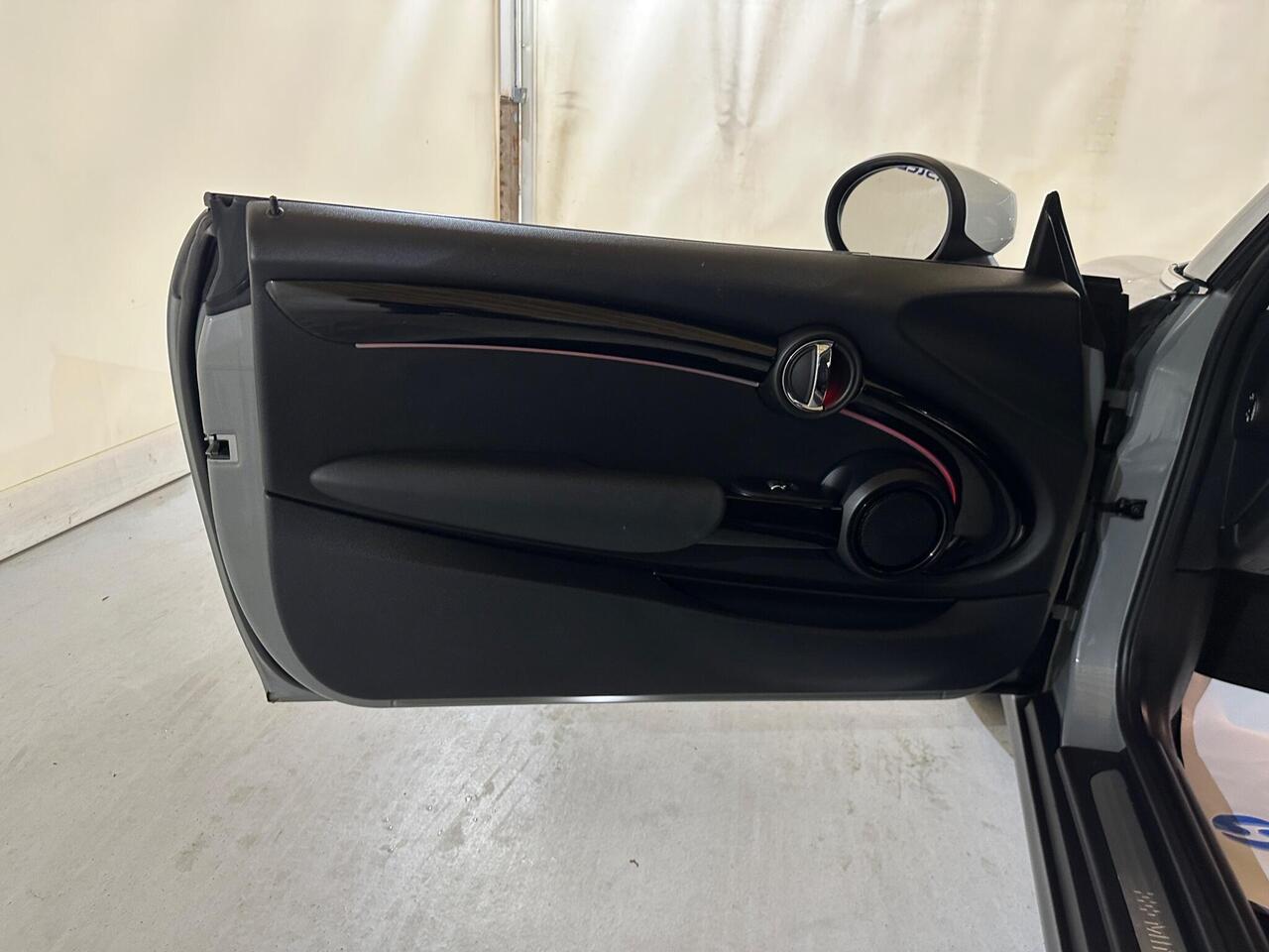 MINI Electric Hatch GF71KHC