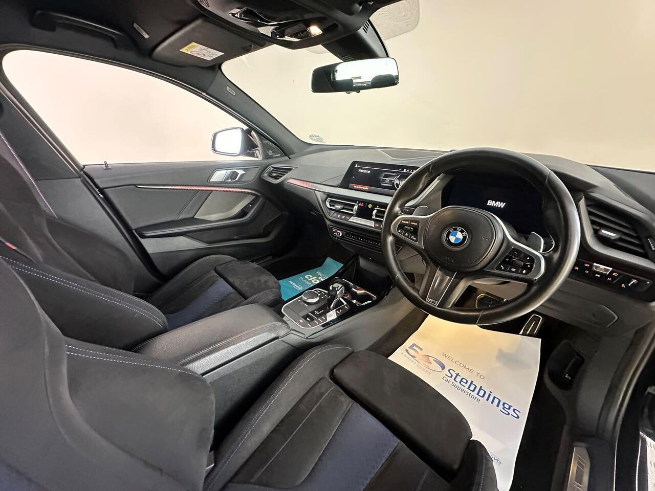 BMW 1 Series YG21ZVM