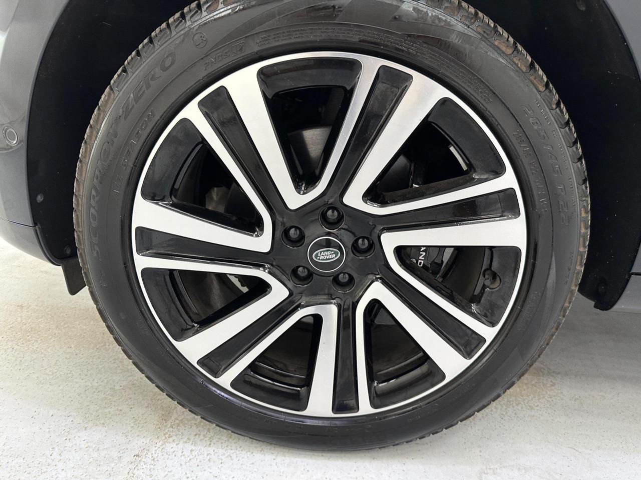 Land Rover Range Rover YE73JZF
