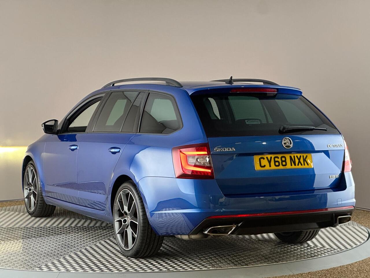 Skoda Octavia CY68NXK