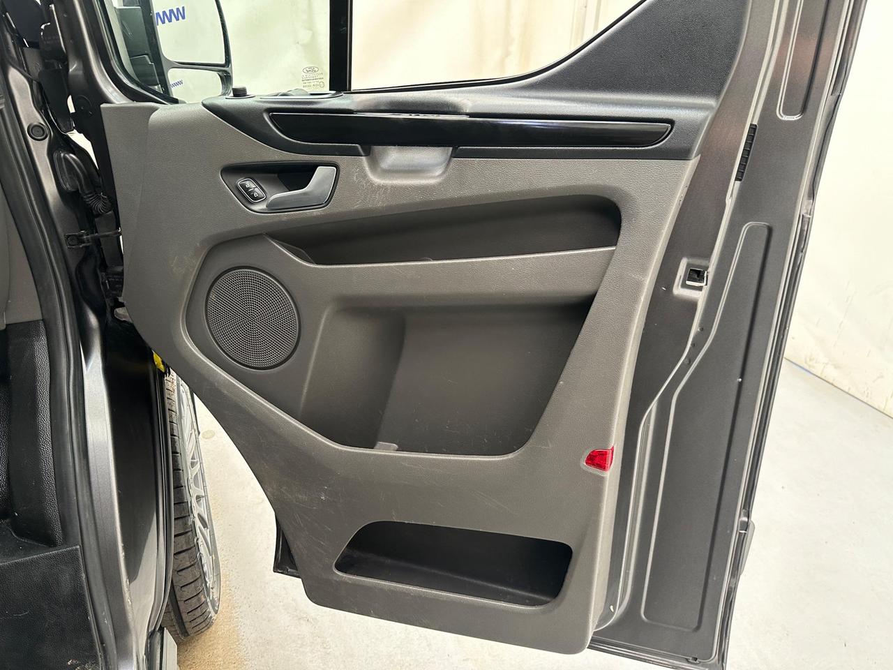 Ford Transit Custom AP22VAE