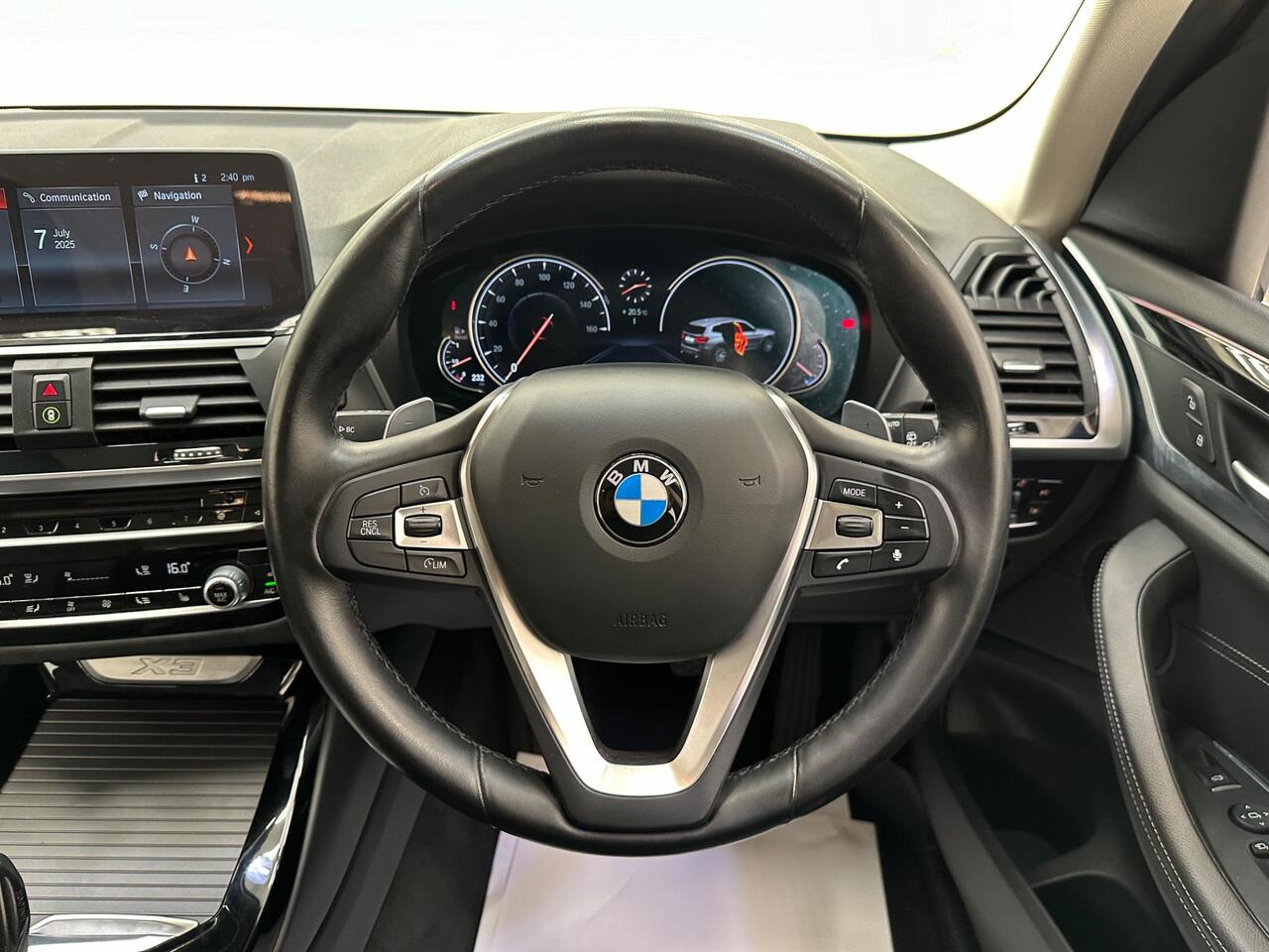 BMW X3 AJ68MVC