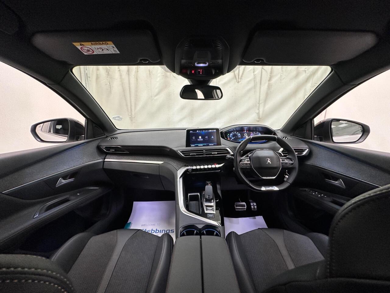 Peugeot 3008 KP69UZV