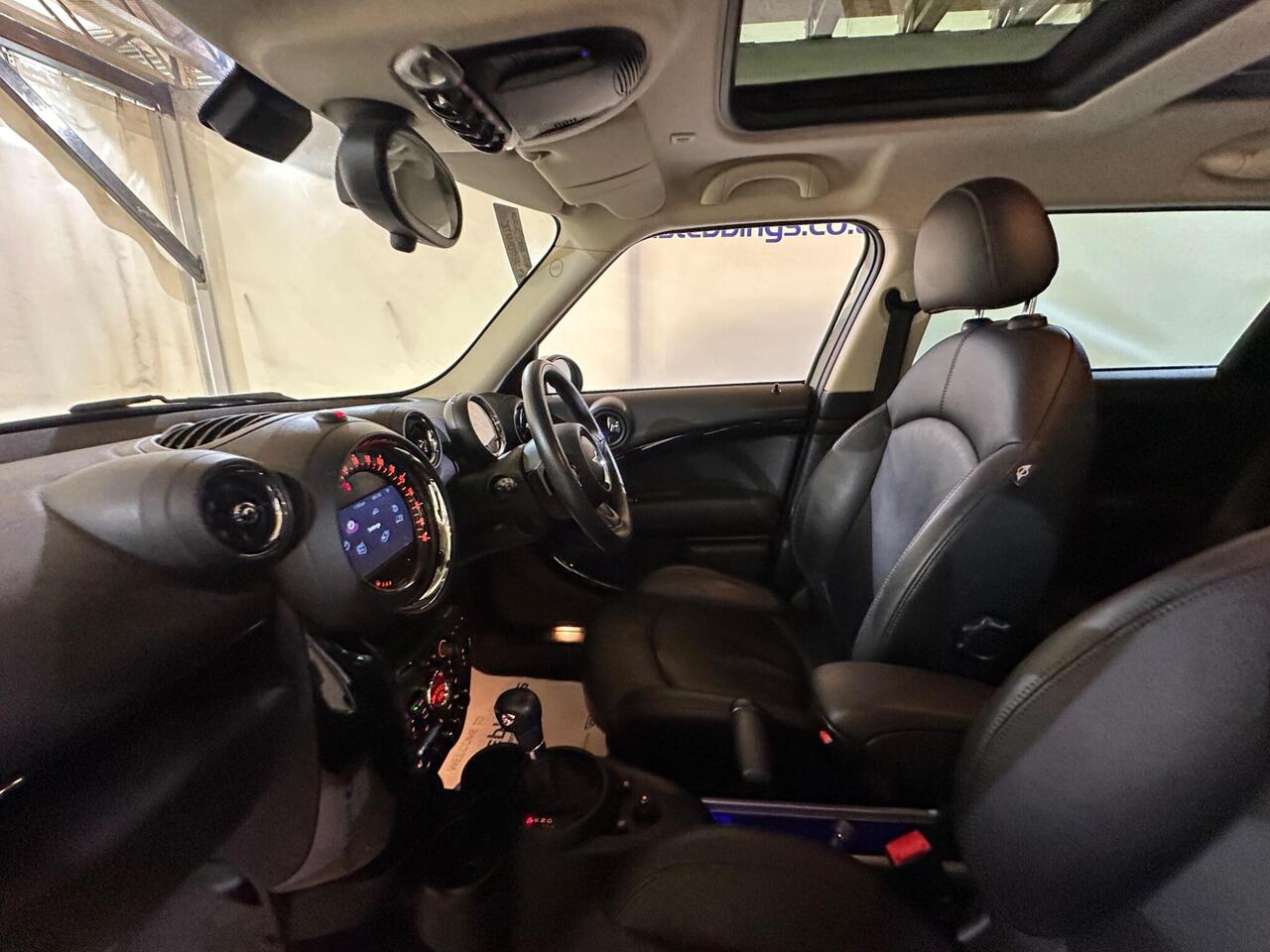MINI Countryman YH16MVB