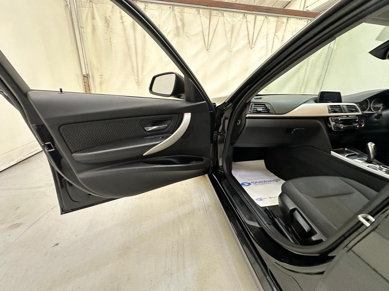 BMW 3 Series MM67MDU