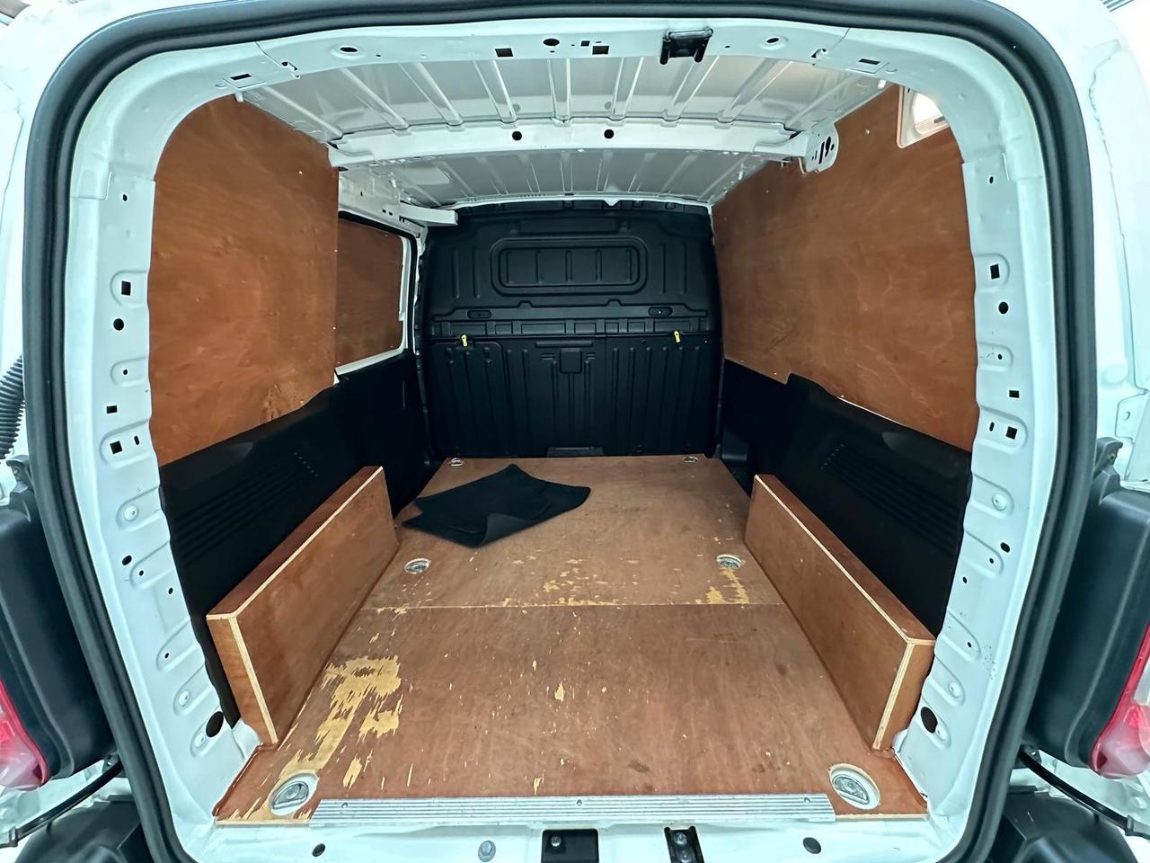 Citroen Berlingo LF69RNY
