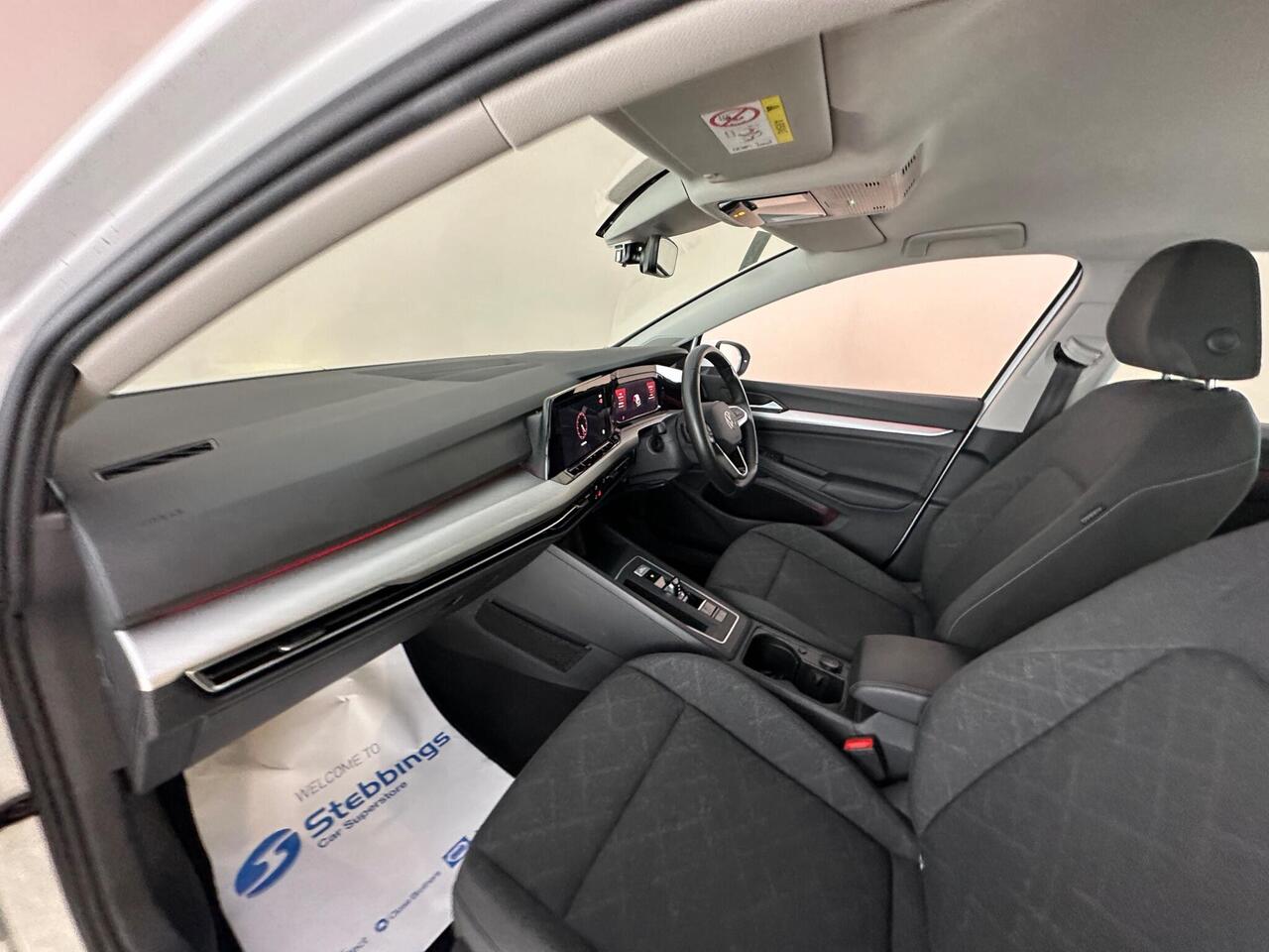 Volkswagen Golf AE73YPM