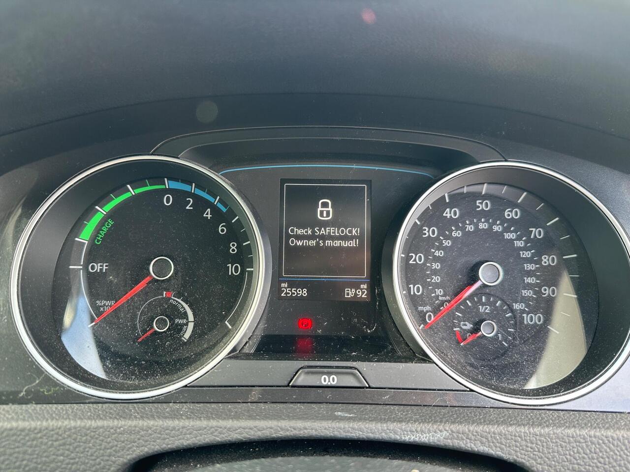 Volkswagen e-Golf SH19YMK