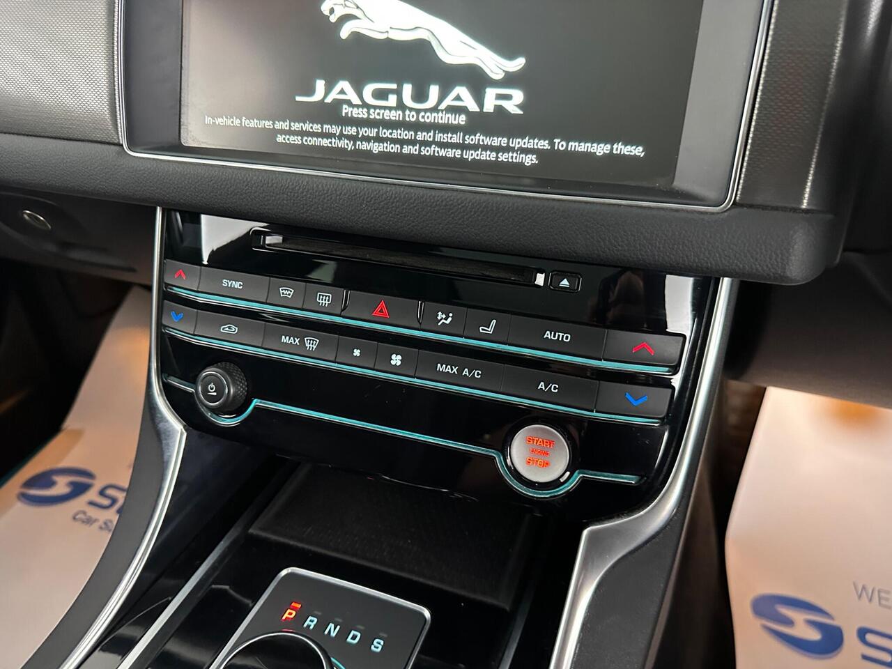 Jaguar XF OV18XCZ