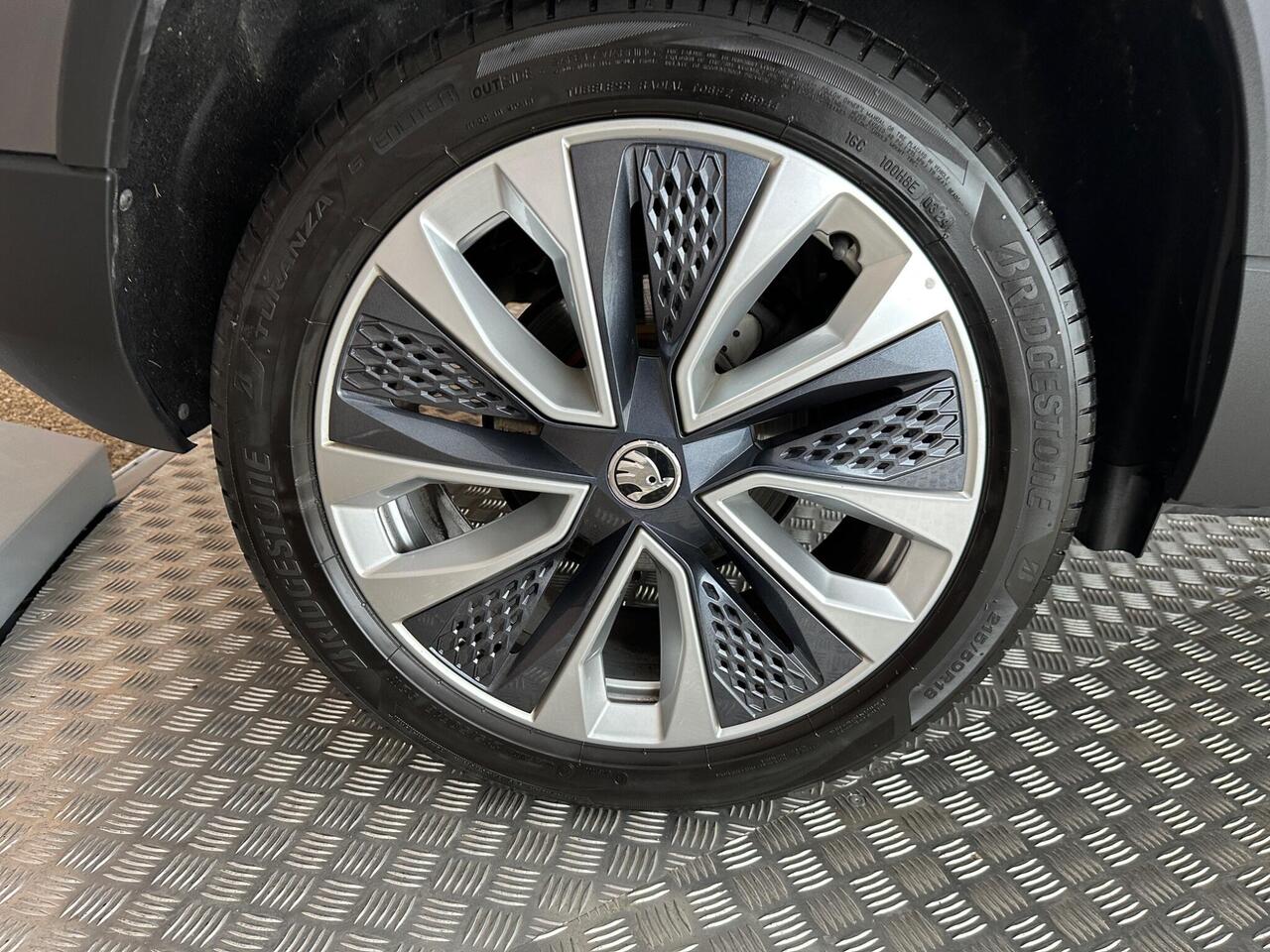 Skoda Karoq CF72HWG