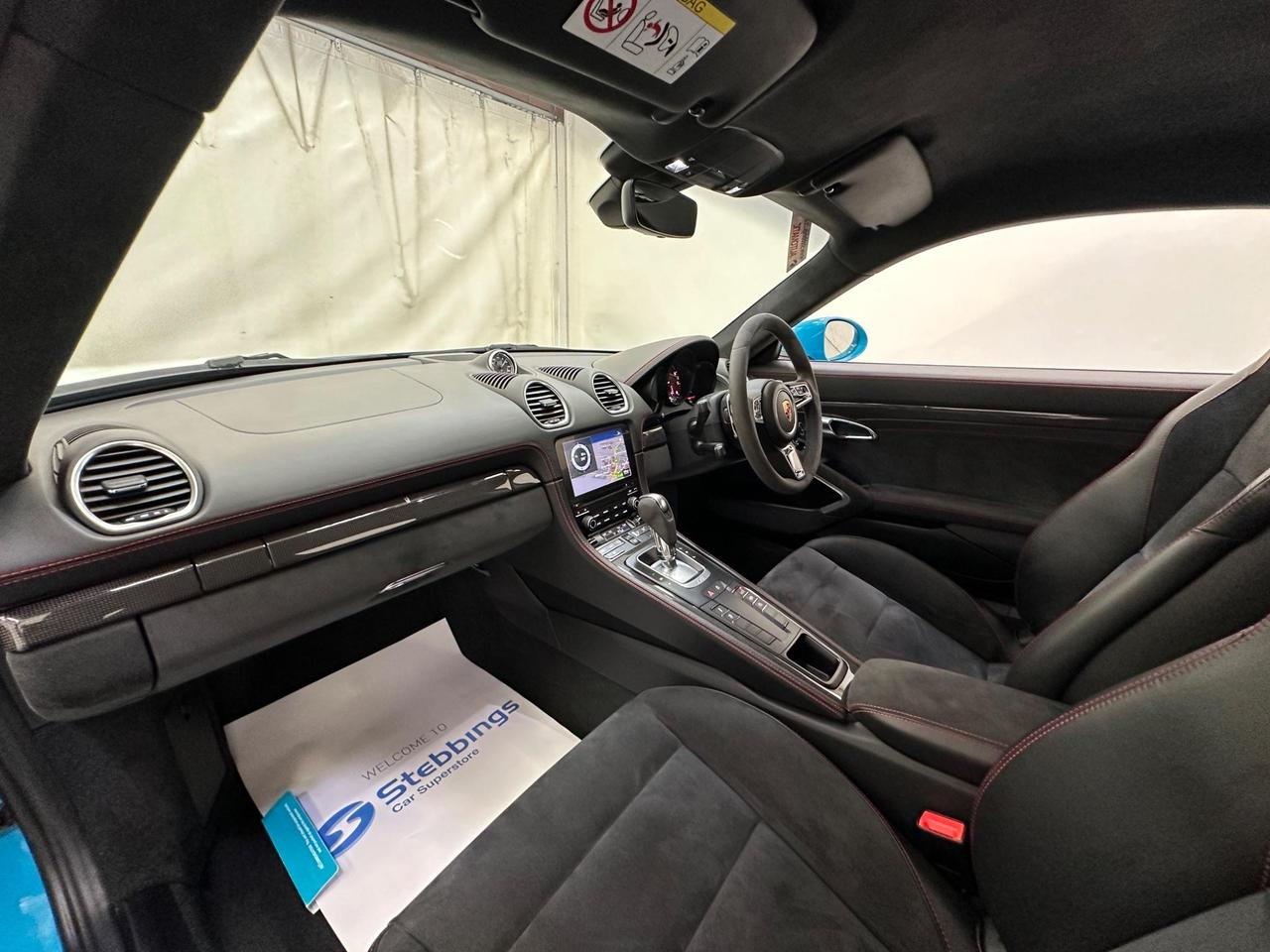 Porsche 718 Cayman AF19HFM