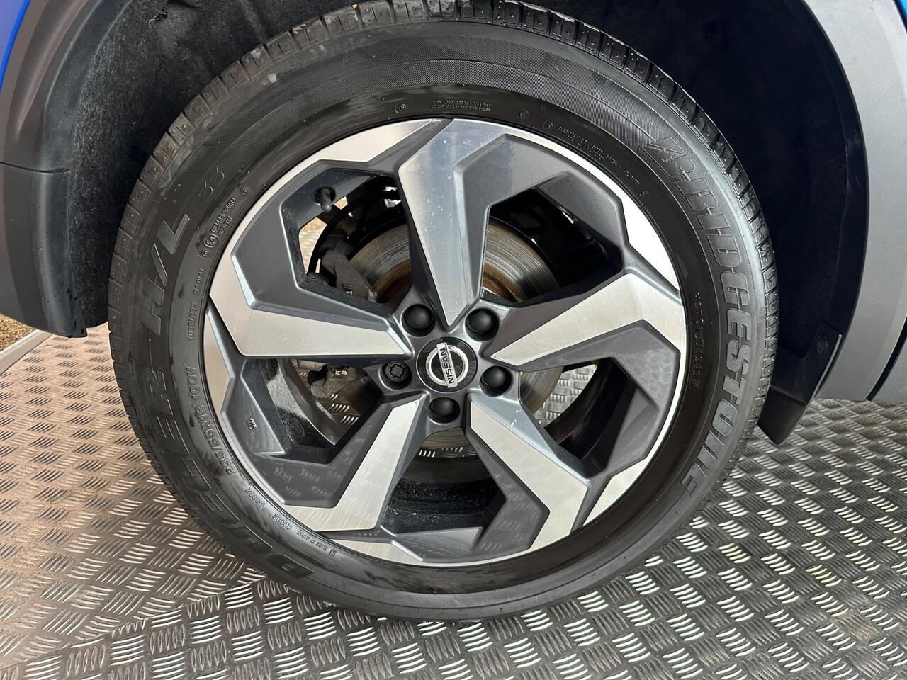 Nissan Qashqai EA21POV