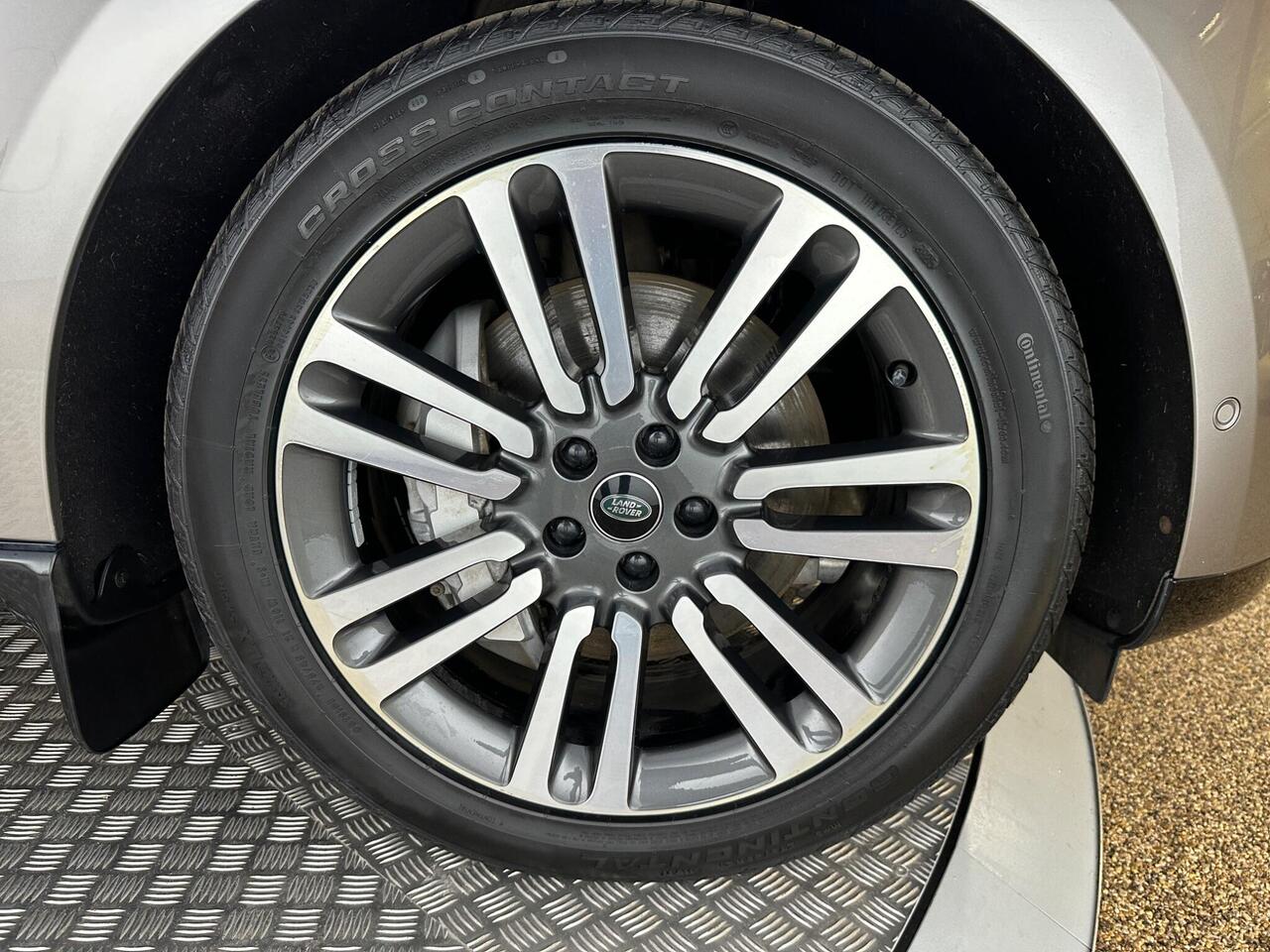 Land Rover Range Rover AP22EGE