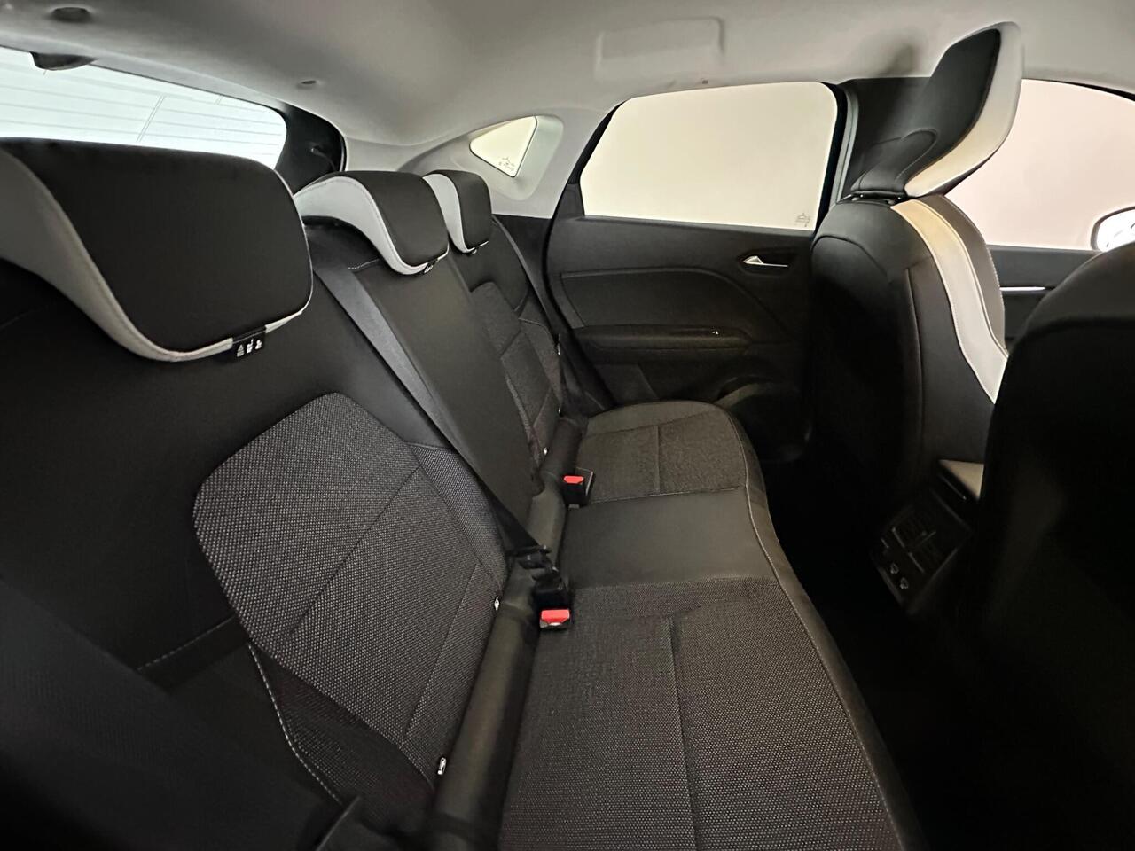 Renault Captur OE72KXT