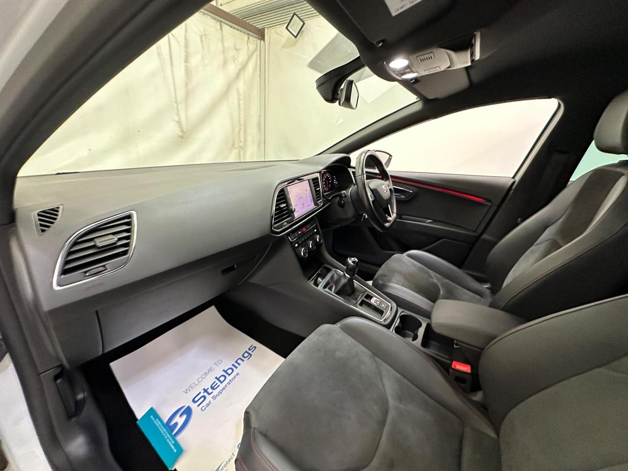 SEAT Leon YA69LHE