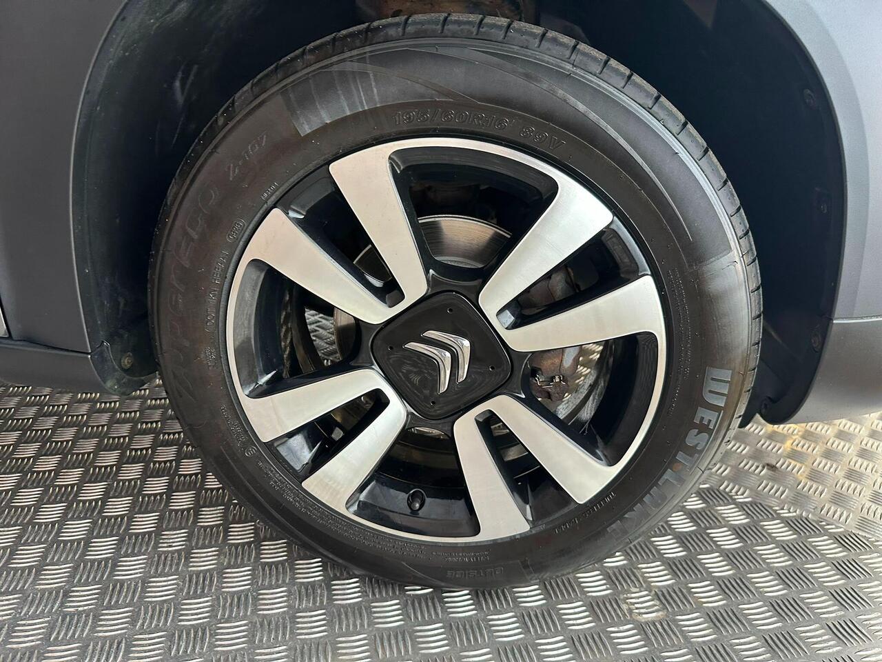 Citroen C3 Aircross YC68PKU