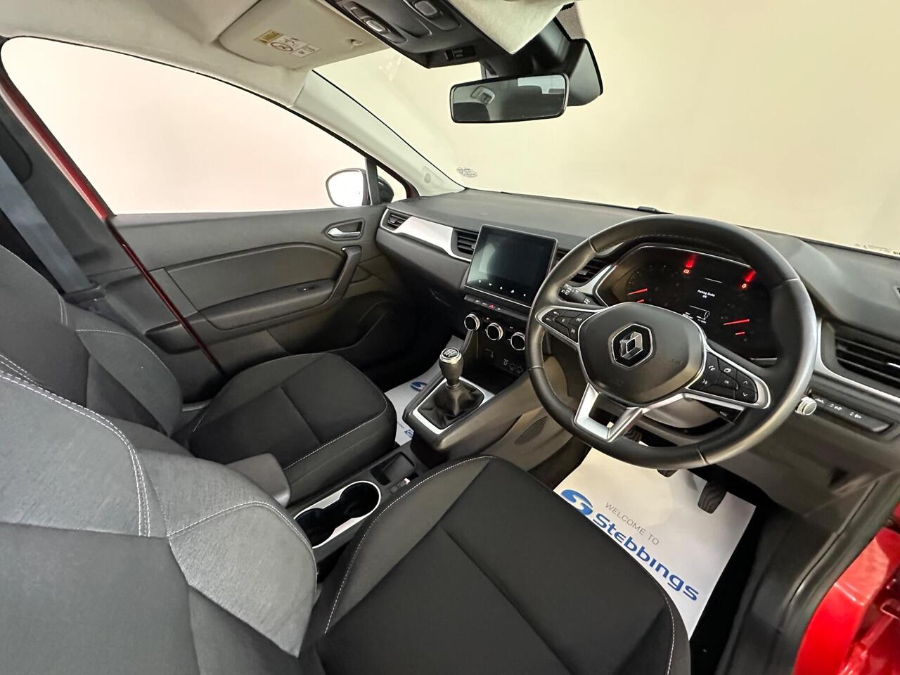 Renault Captur YC70WFO