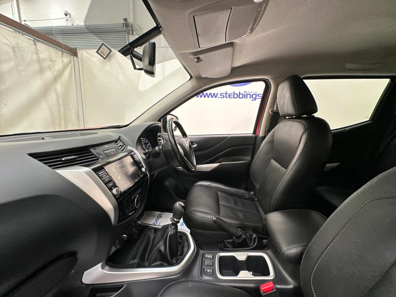 Nissan Navara LM21AXN
