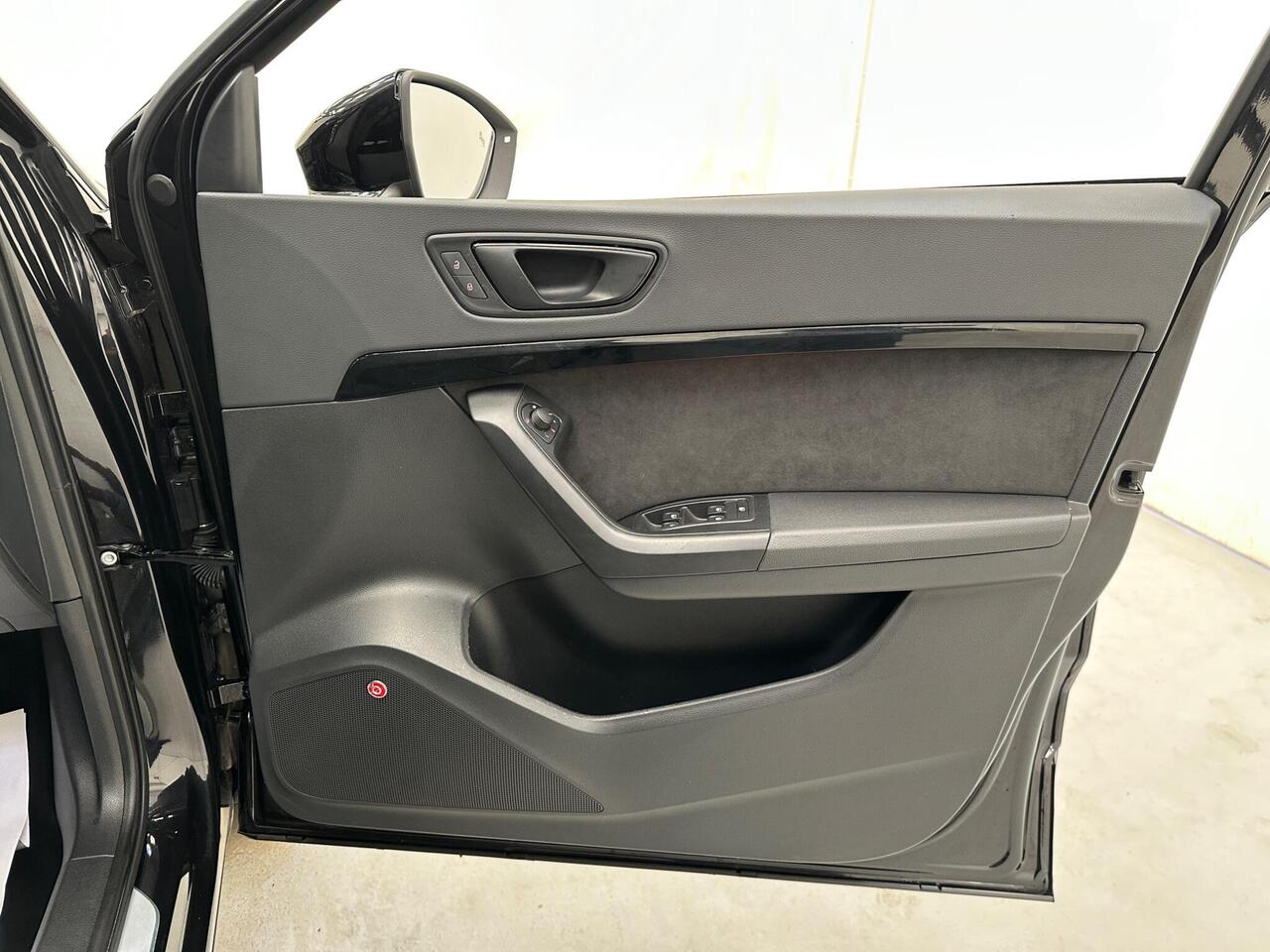 SEAT CUPRA Ateca AX19VKU