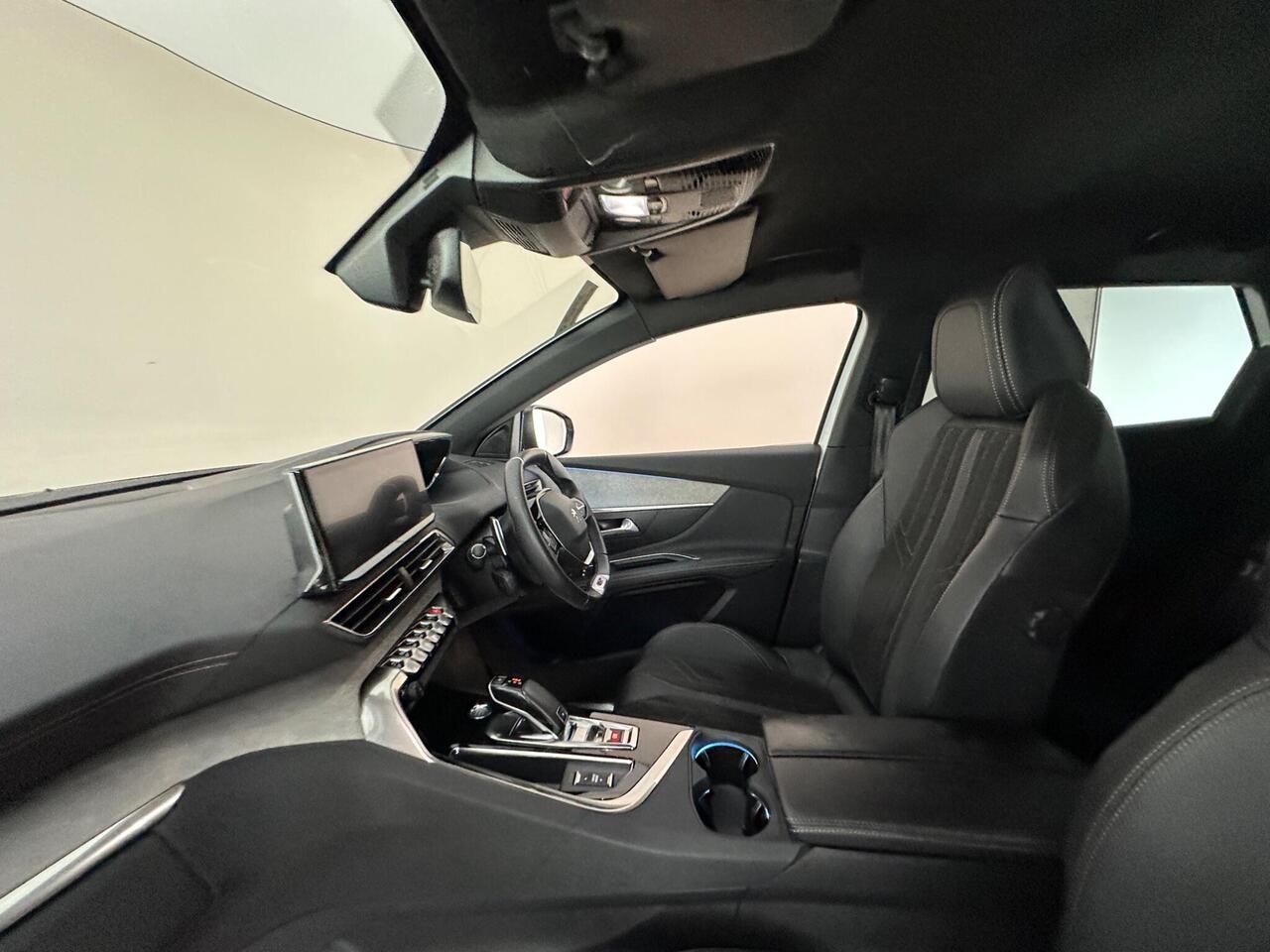 Peugeot 3008 BF71UZS