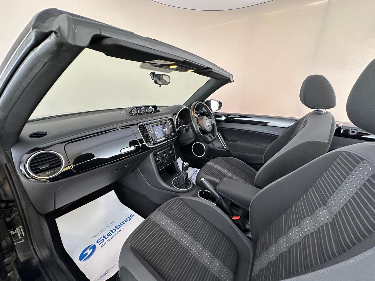 Volkswagen Beetle NV16HFK
