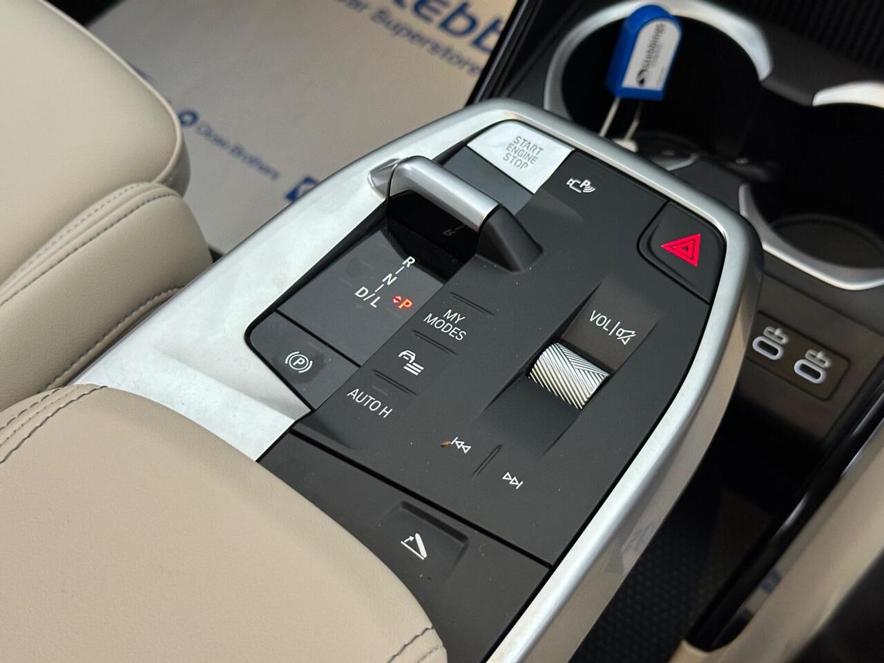 BMW X1 GX25HDD