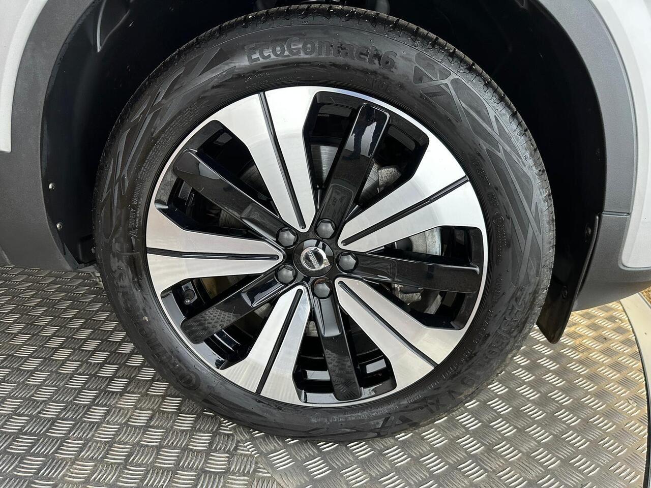 Volvo XC40 AD22HDX