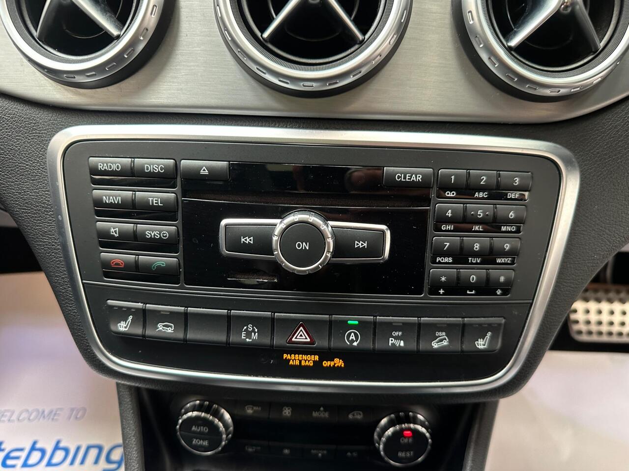 Mercedes-Benz GLA EY15HRN