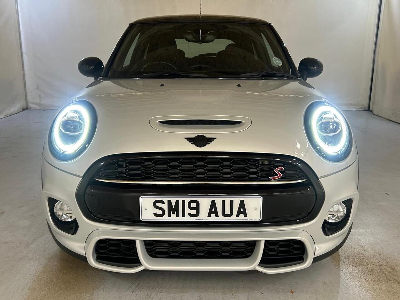 MINI Hatch SM19AUA