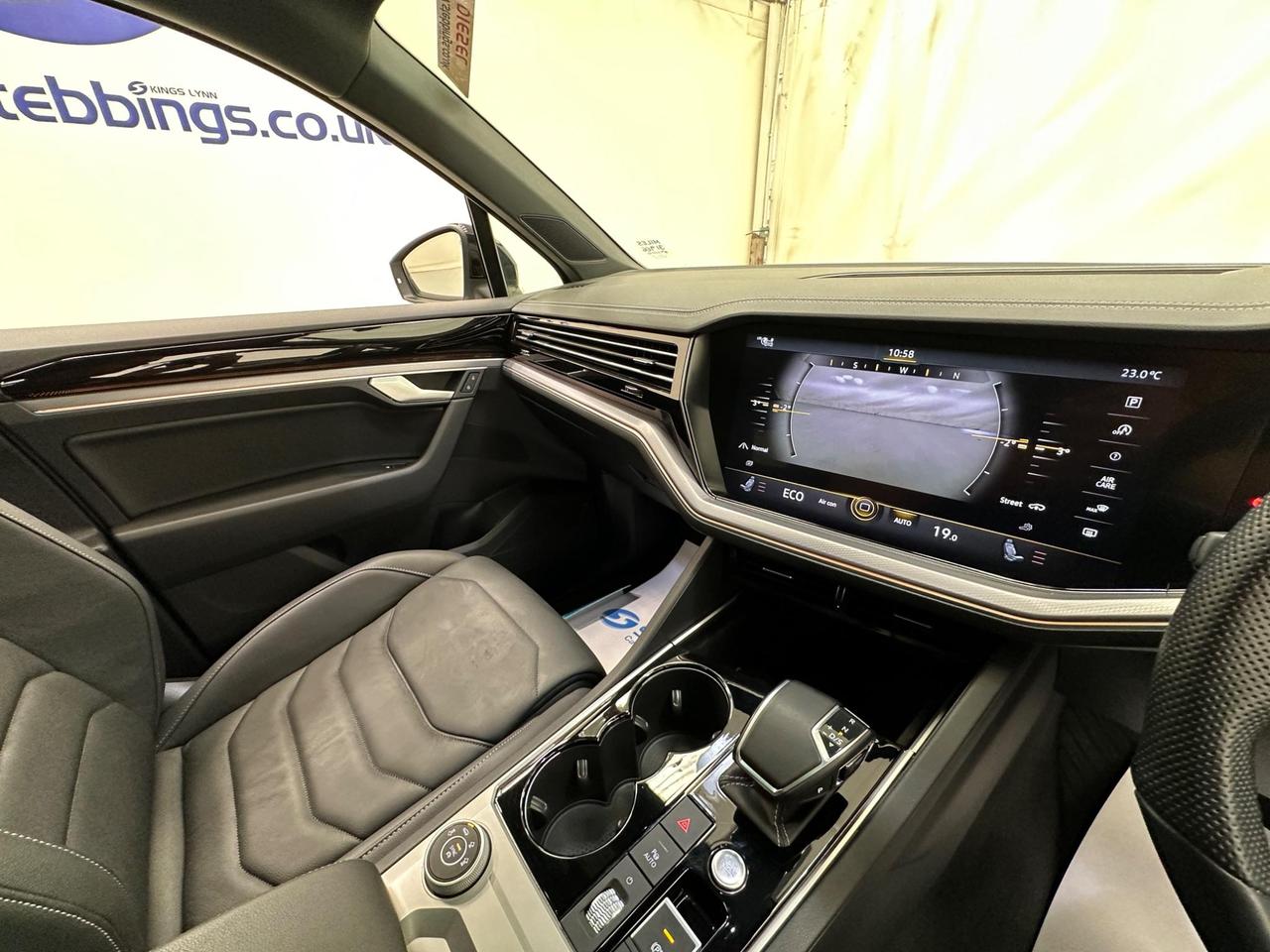 Volkswagen Touareg YY71PJV