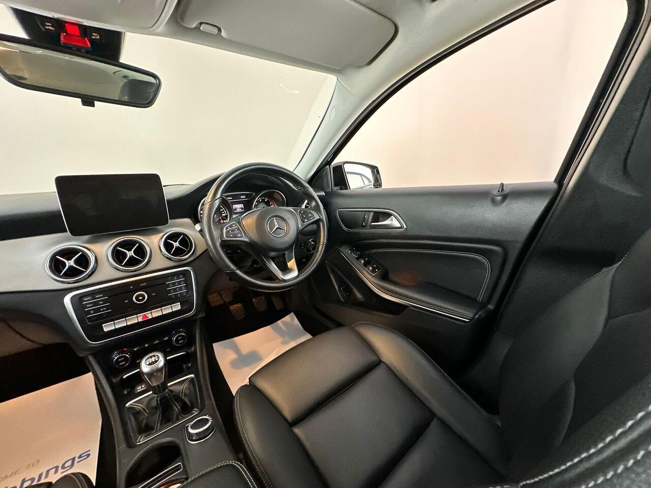 Mercedes-Benz GLA CP18TUA