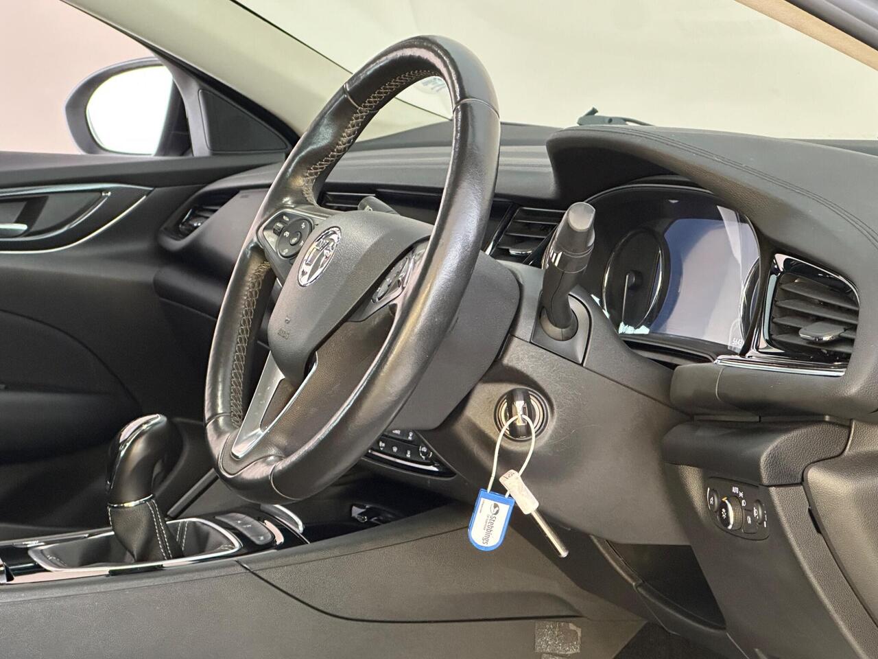 Vauxhall Insignia VK71ZPR