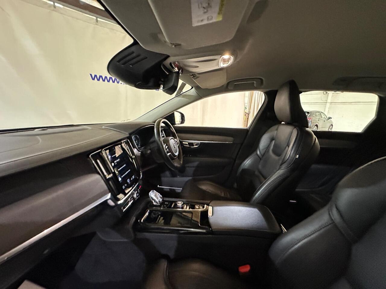 Volvo V90 YS21KZW