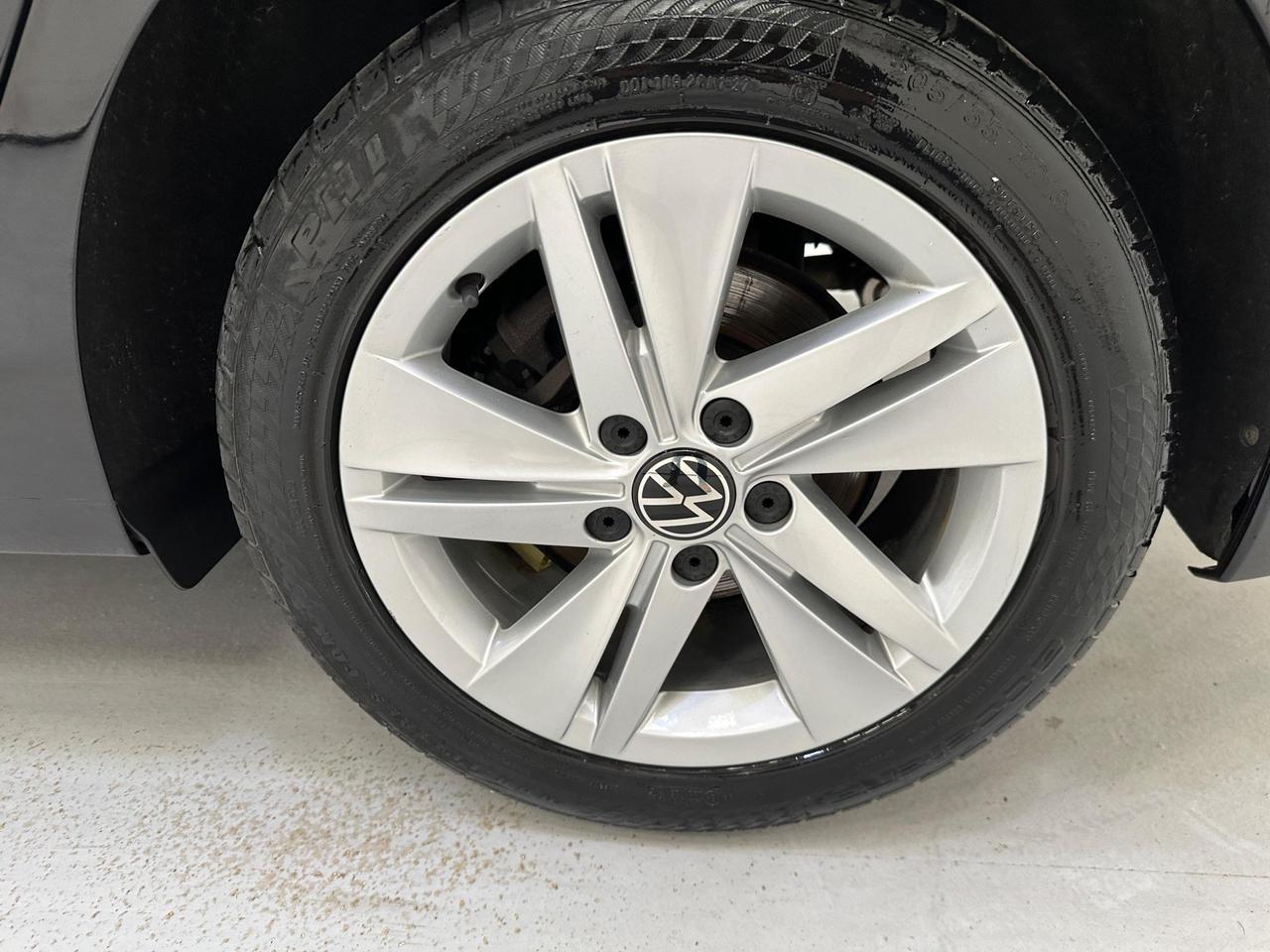 Volkswagen Golf EY70ZWP