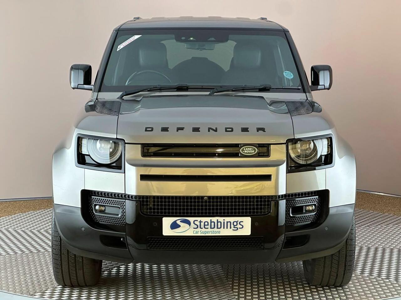 Land Rover Defender 110 FH71KKZ