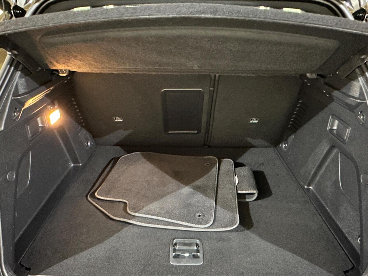 Peugeot 3008 EK21GOC