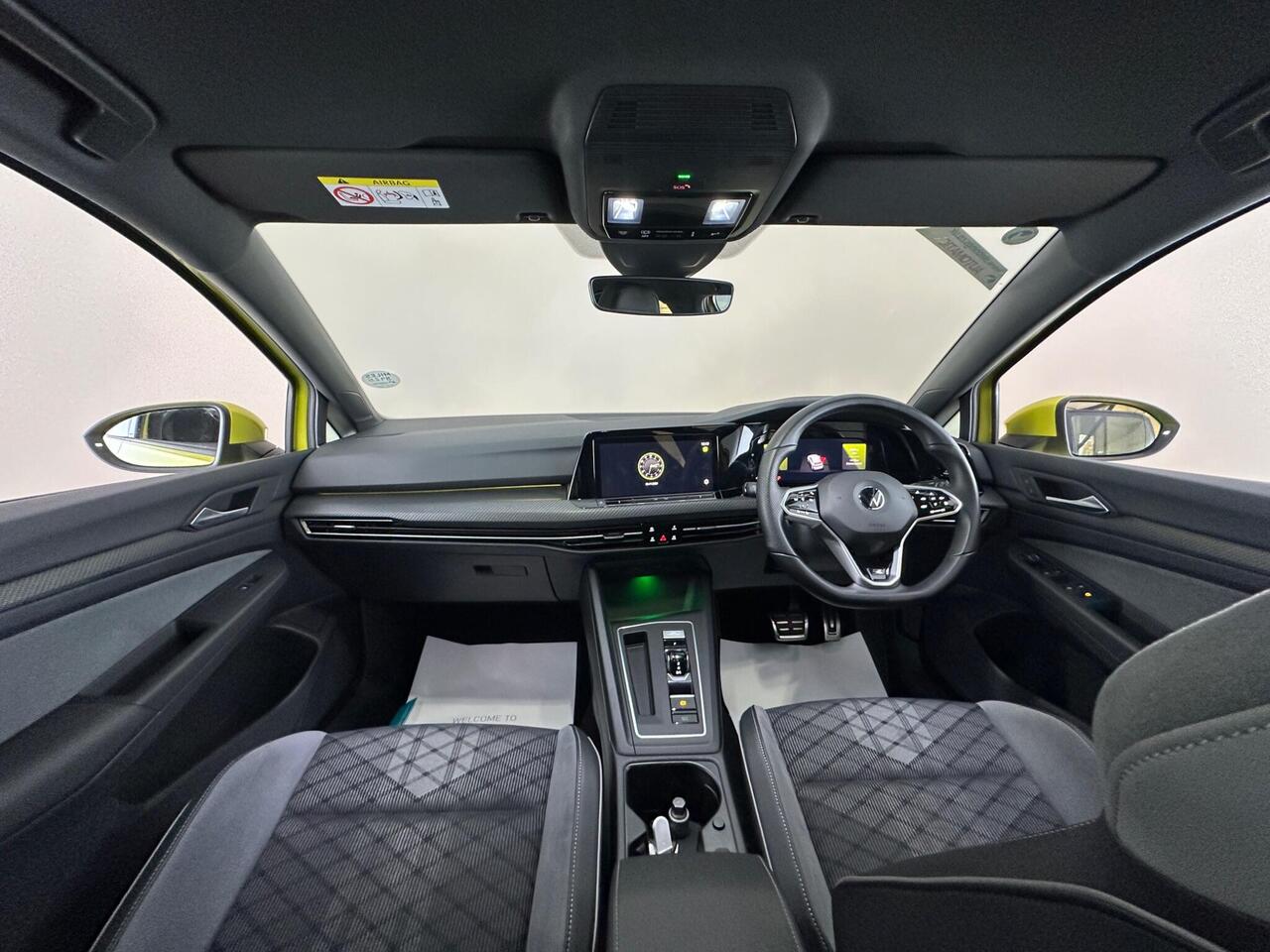 Volkswagen Golf EX71HKW