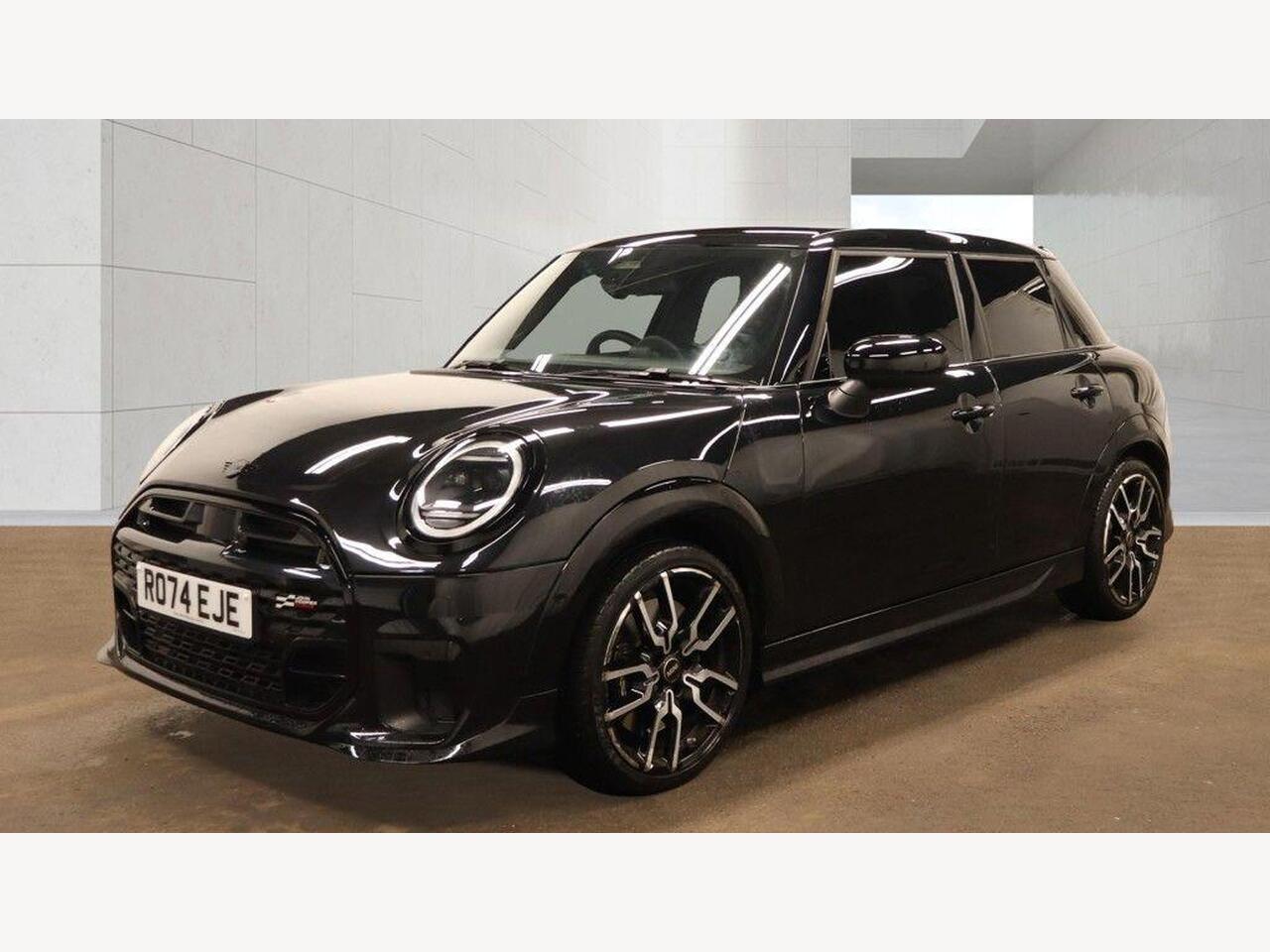 MINI Cooper RO74EJE