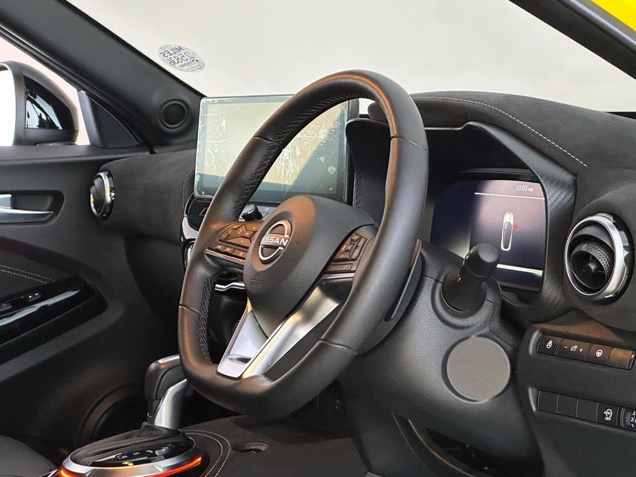 Nissan Juke LE74FDZ