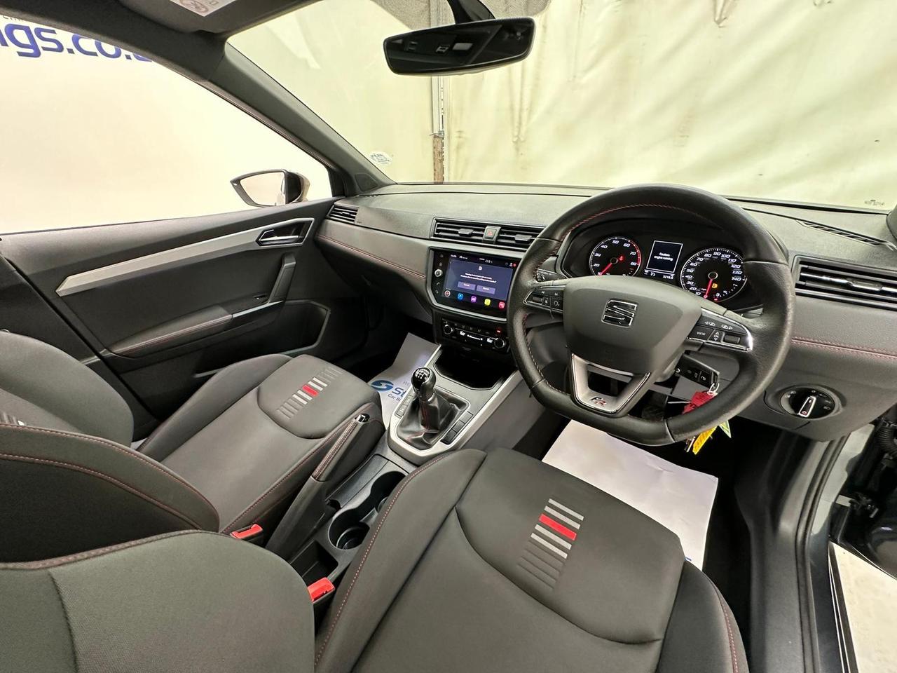 SEAT Arona DG70CZC