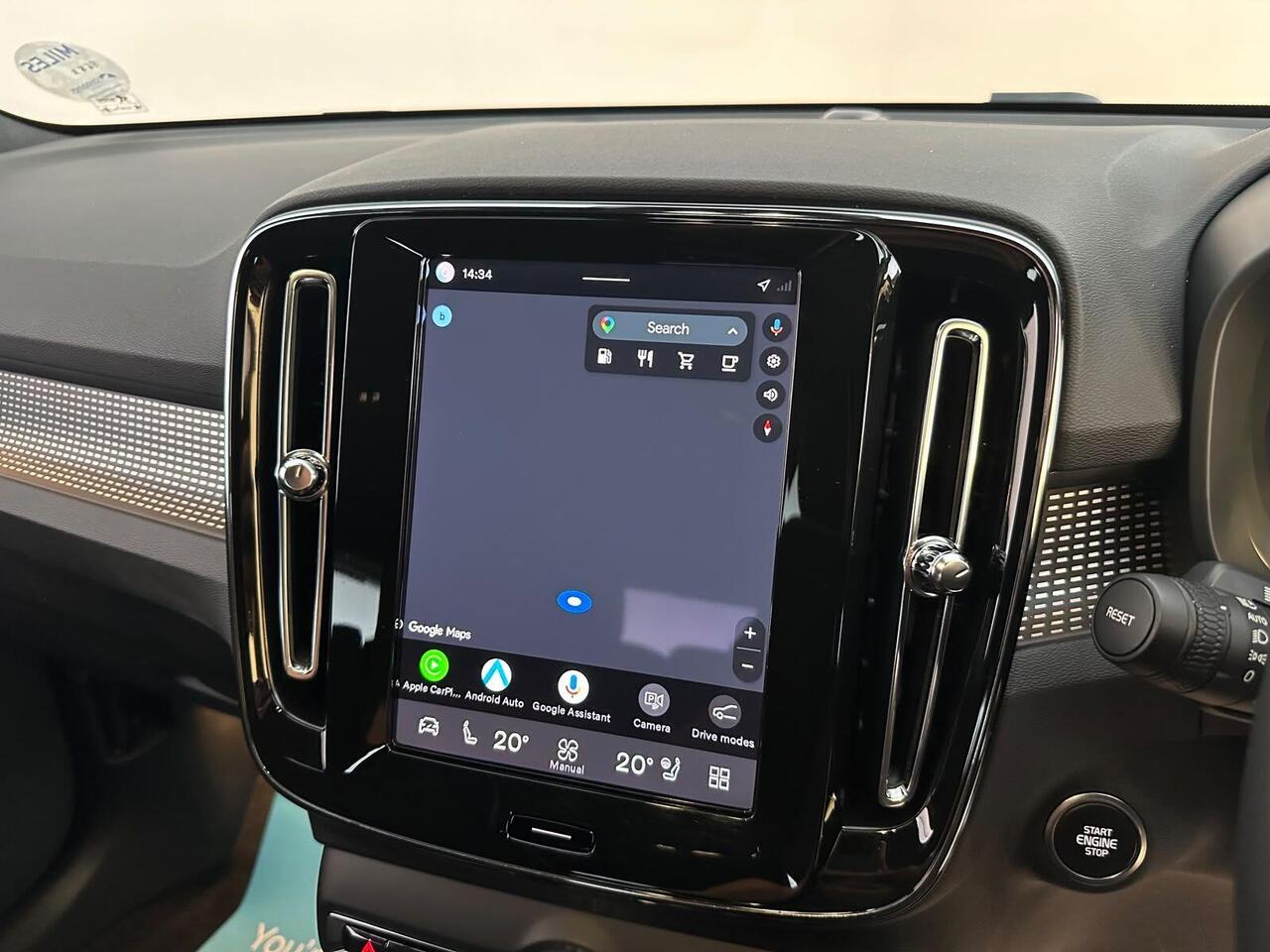Volvo XC40 FL25SYC