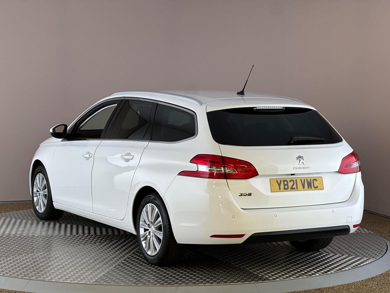 Peugeot 308 SW YB21VWC