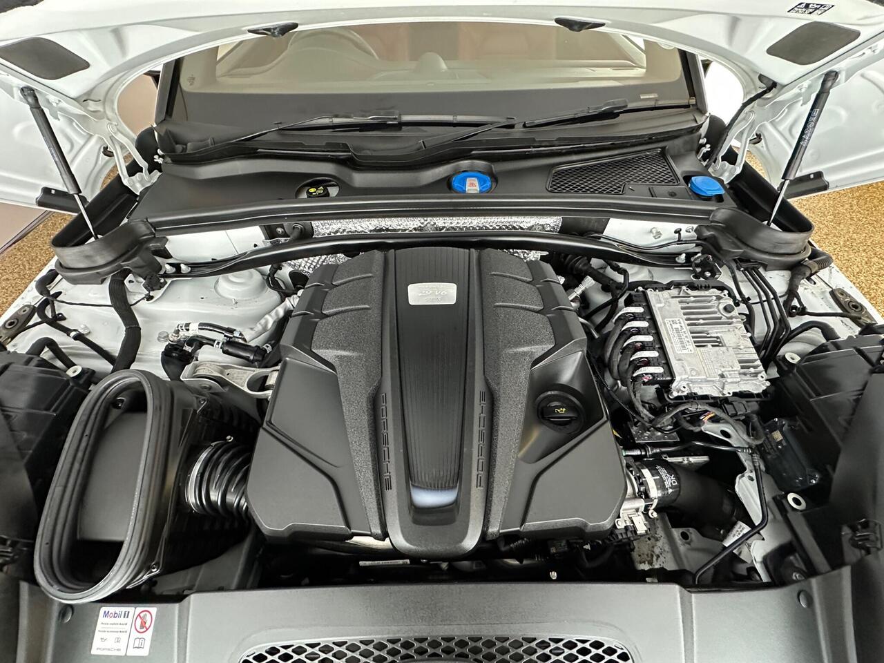 Porsche Macan AP24DWK