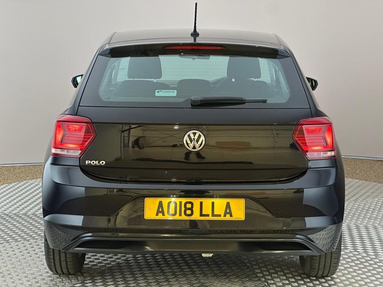 Volkswagen Polo AO18LLA