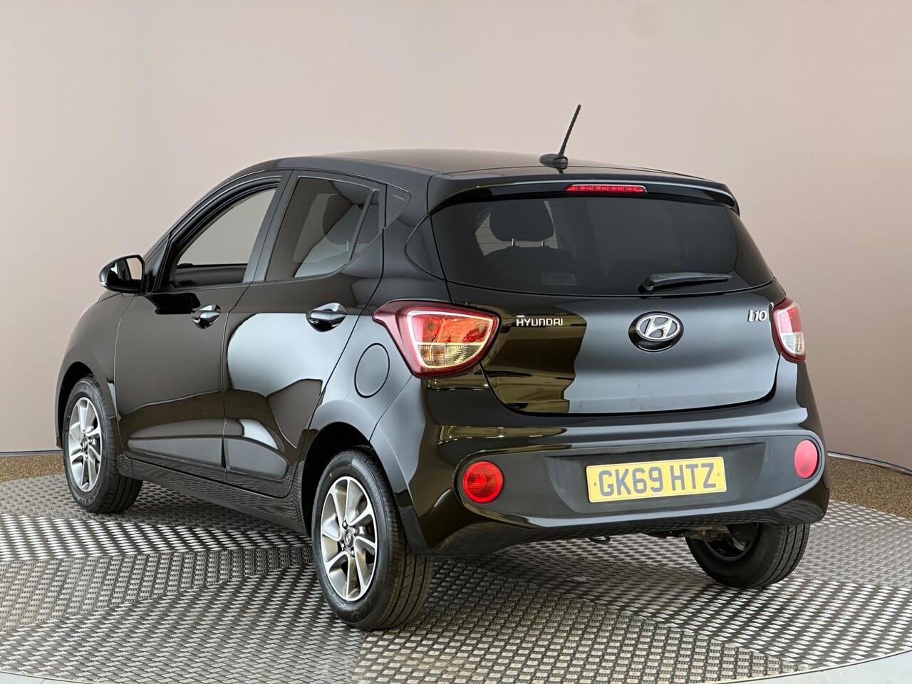 Hyundai i10 GK69HTZ
