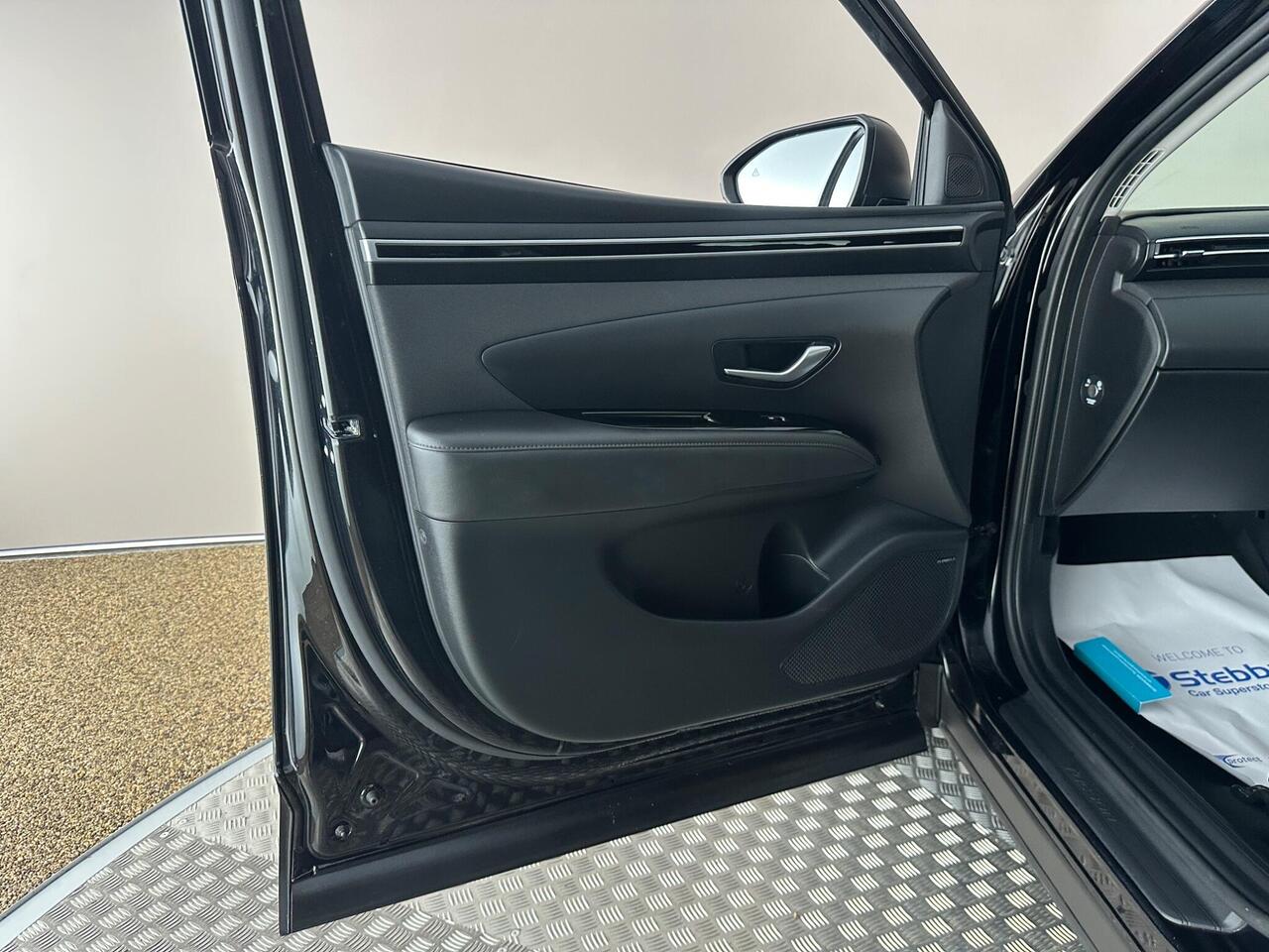 Hyundai TUCSON DU71XLC