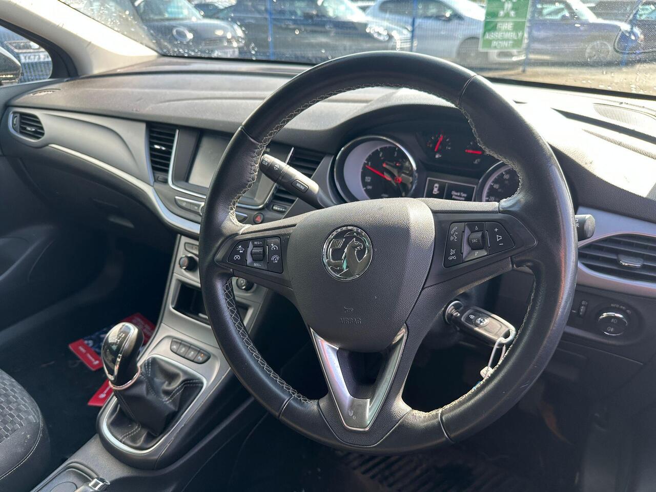 Vauxhall Astra DV68VUO