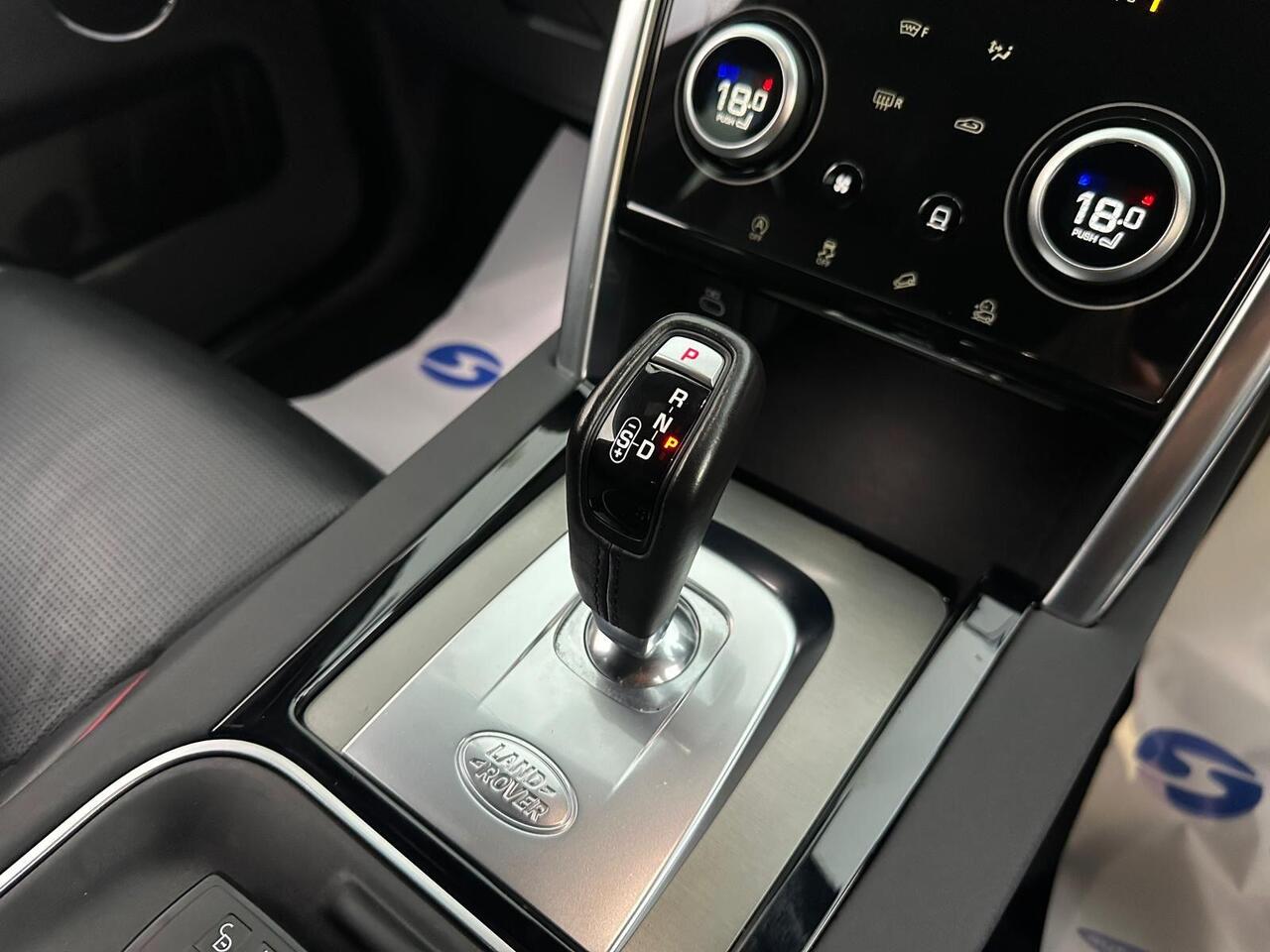 Land Rover Discovery Sport YX71LBO