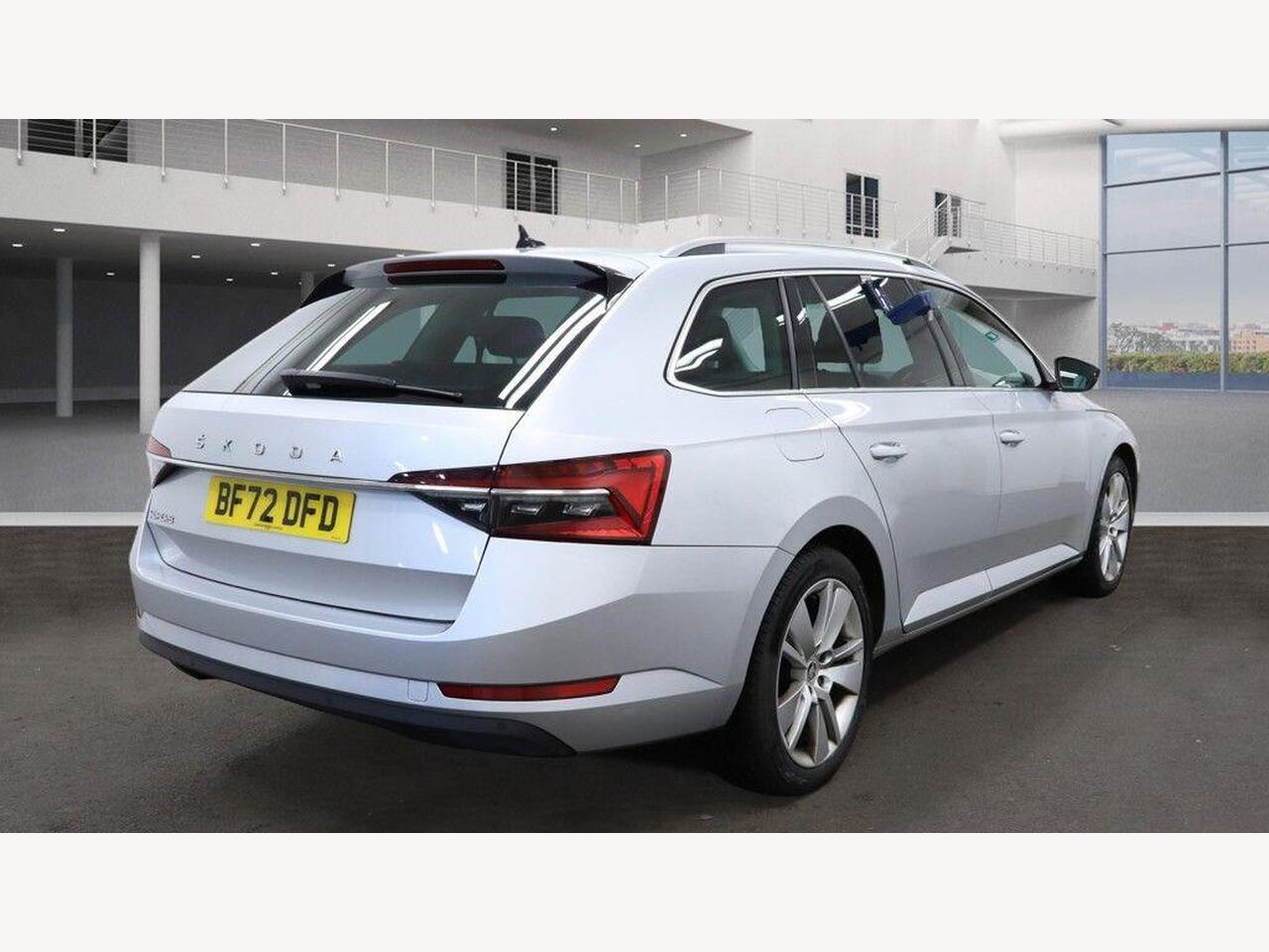 Skoda Superb BF72DFD